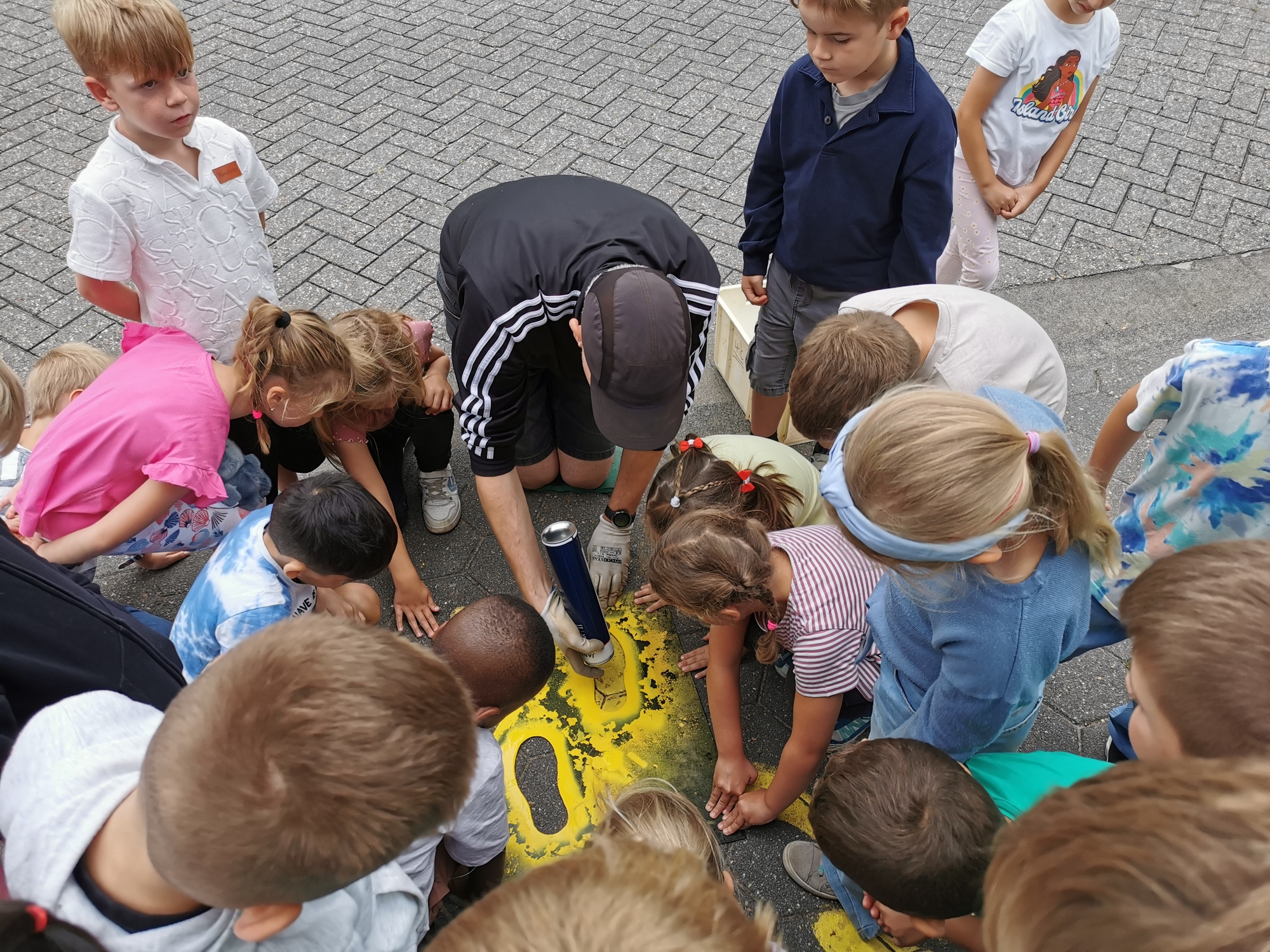 082825 GelbeFüße 03